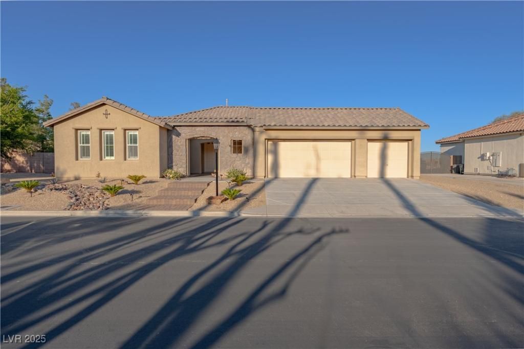 MLS #2681626 image #0