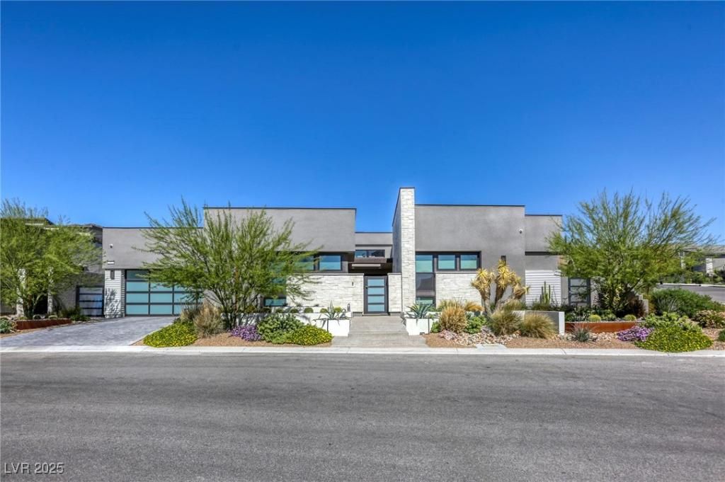 MLS #2684417 image #0