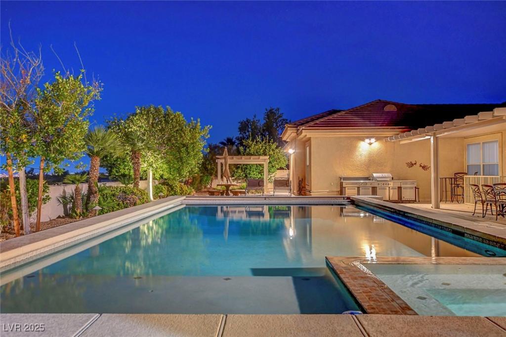 MLS #2685512 image #0