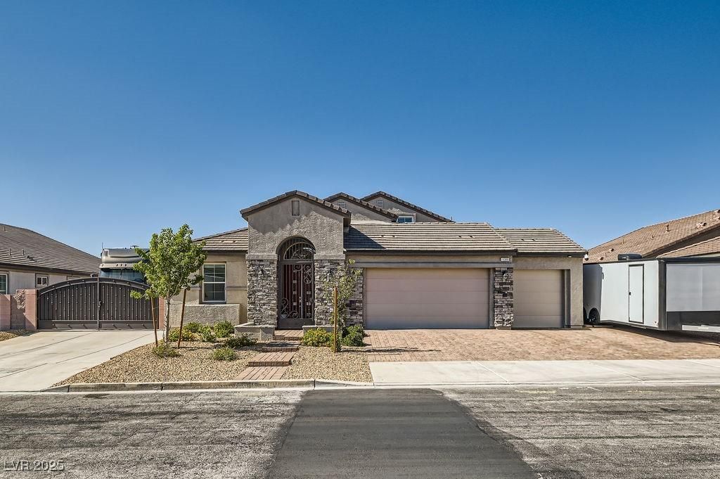 MLS #2685807 image #0