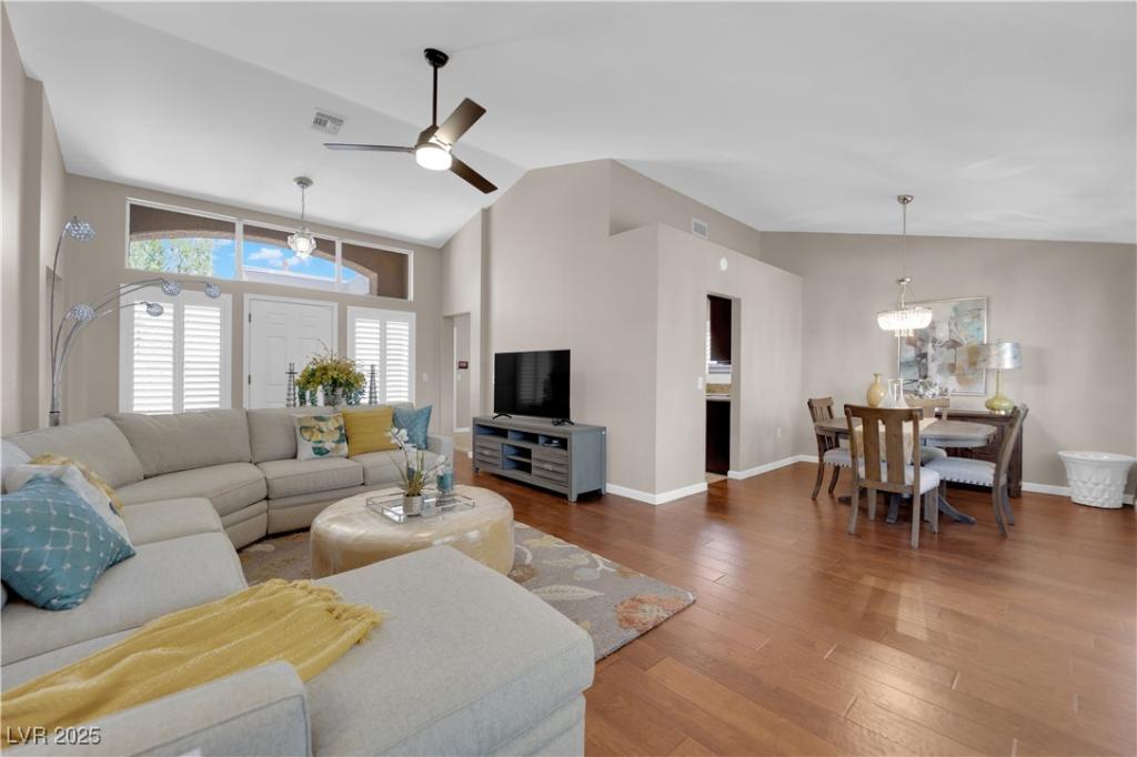 MLS #2687093 image #0