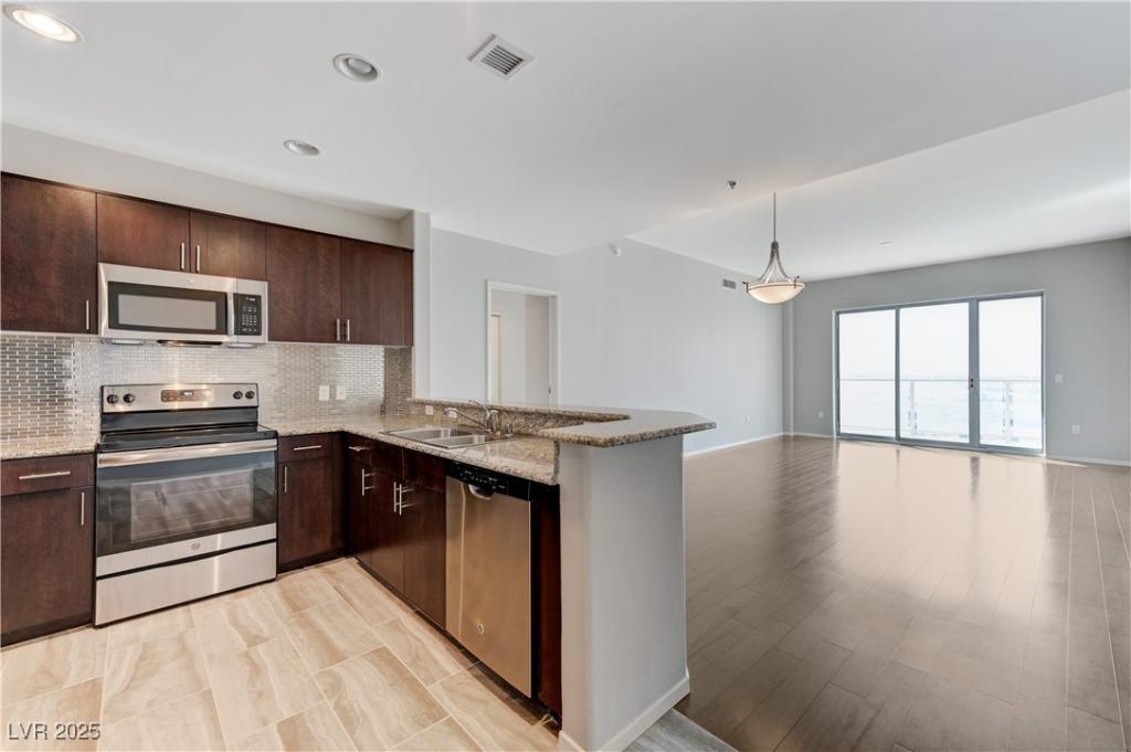 MLS #2689017 image #0