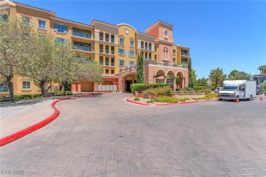 MLS #2691455 image #0