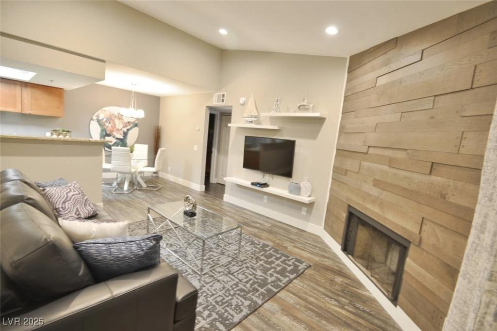 MLS #2691558 image #0