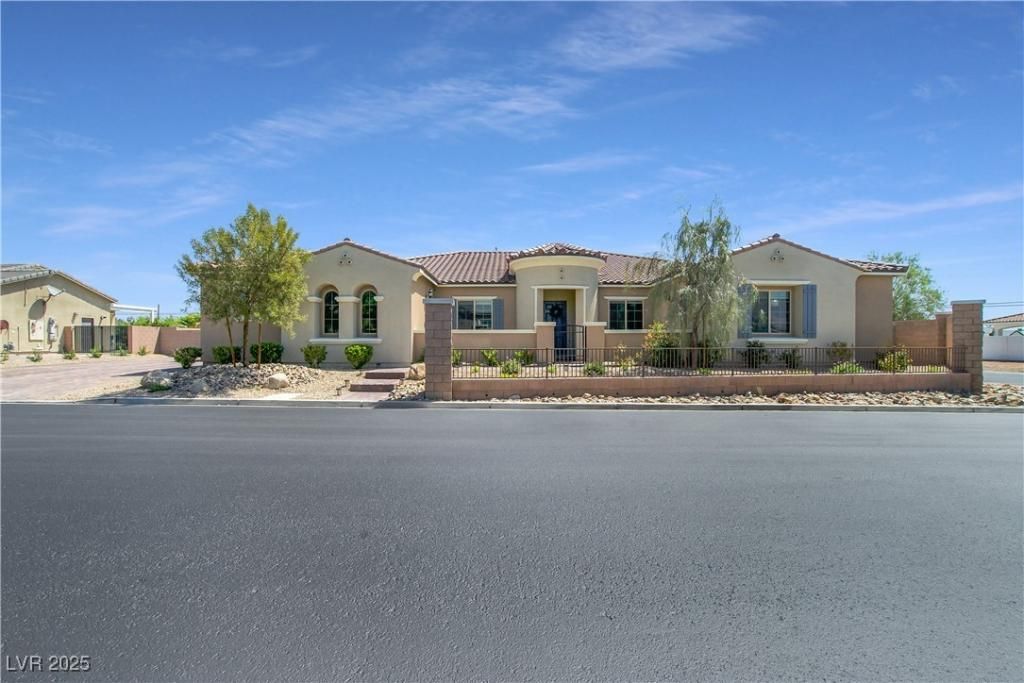 MLS #2691589 image #0