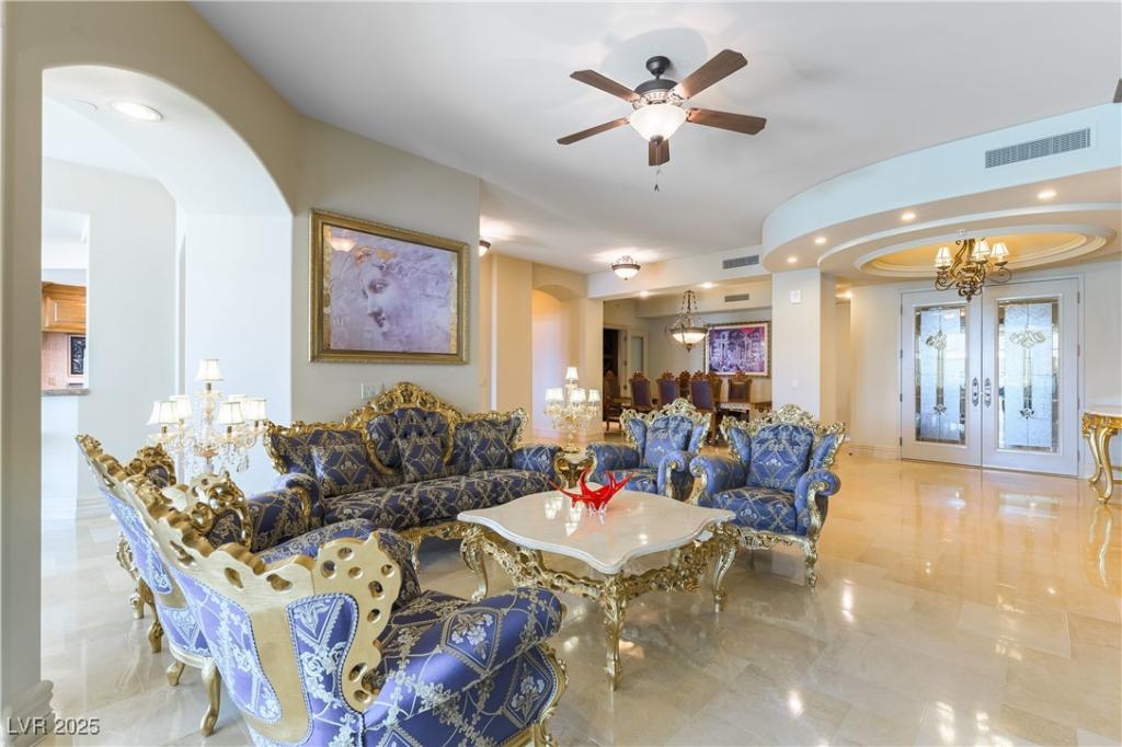 MLS #2691811 image #0