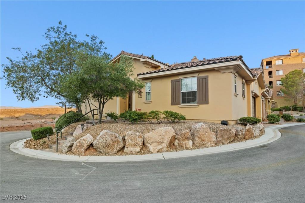 MLS #2691840 image #0