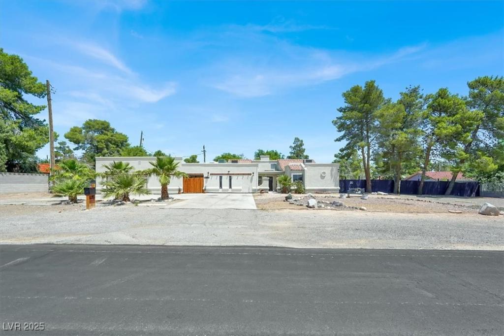 MLS #2691941 image #0