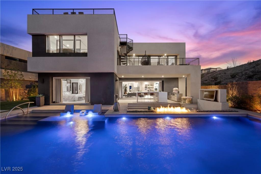 MLS #2692351 image #0