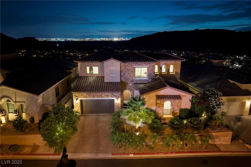 MLS #2692432 image #0