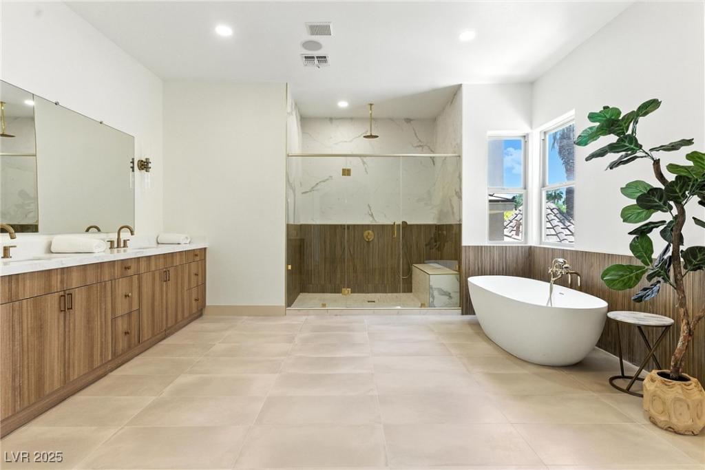 MLS #2693859 image #0