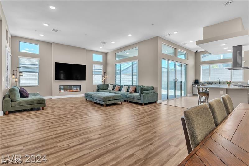 MLS #2693920 image #0