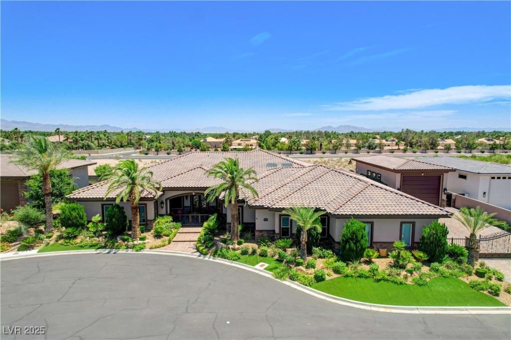 MLS #2694040 image #0