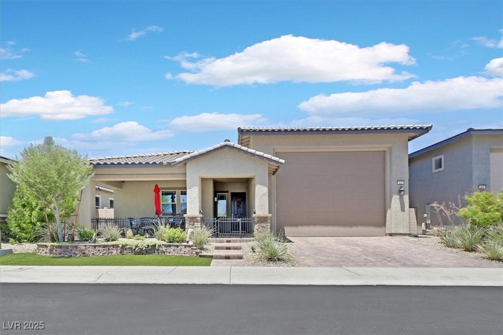 MLS #2694168 image #0