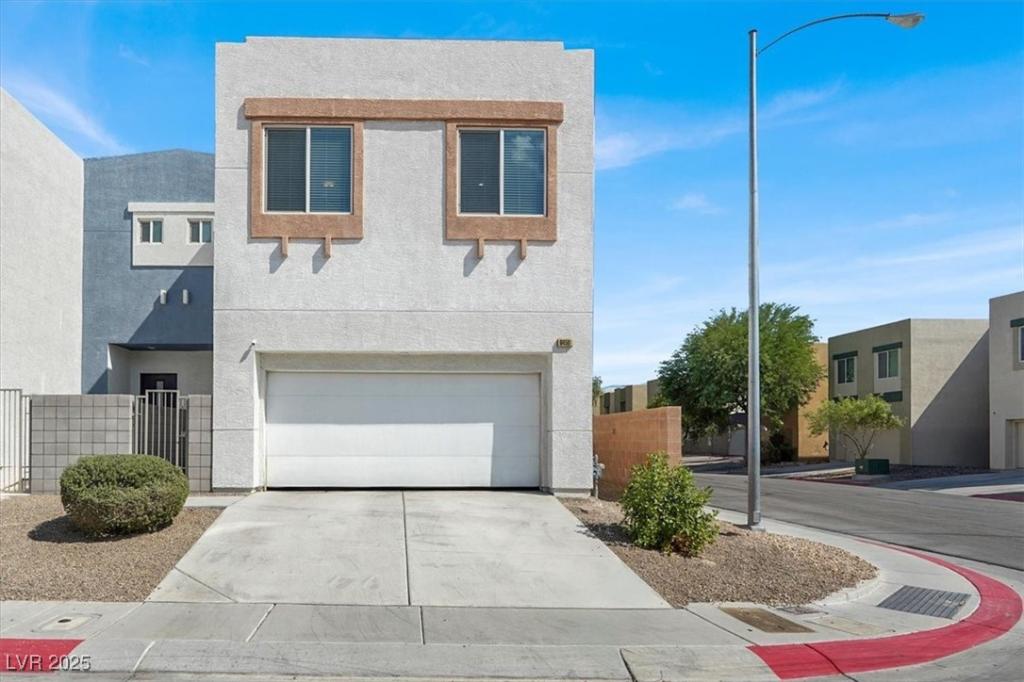 MLS #2694803 image #0