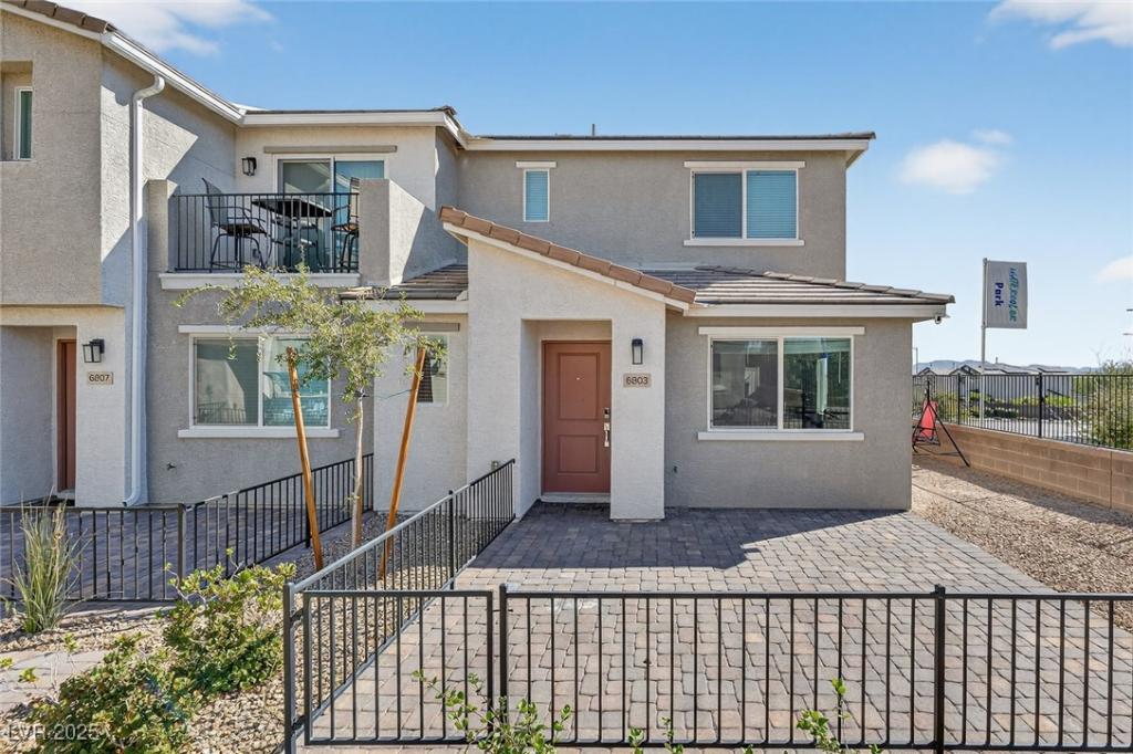 MLS #2694928 image #0