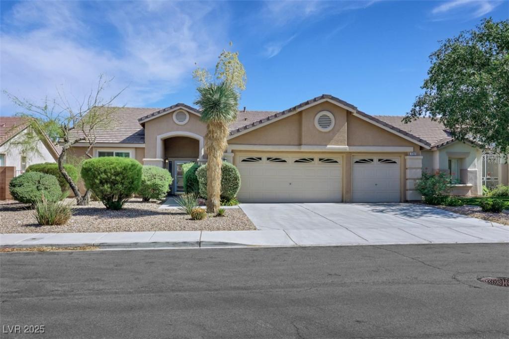 MLS #2695019 image #0