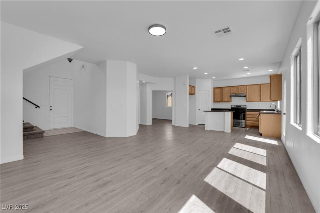 MLS #2695216 image #0