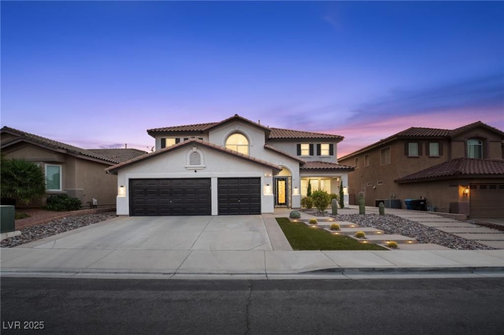 MLS #2695228 image #0
