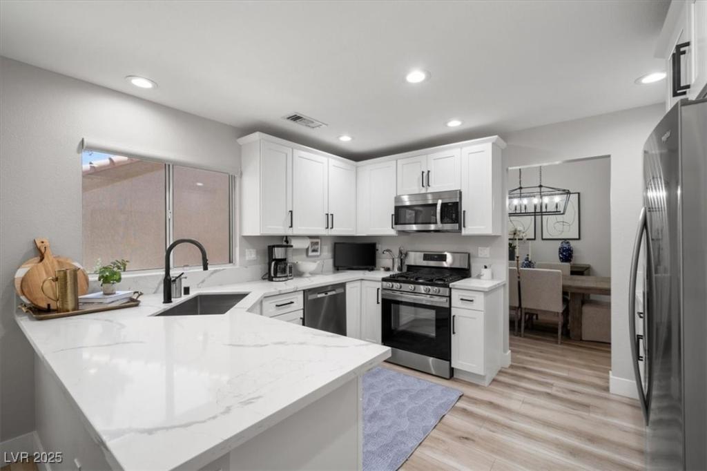MLS #2695335 image #0