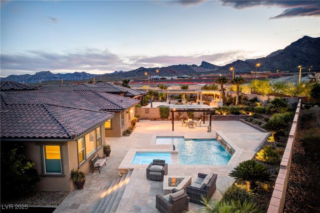 MLS #2695354 image #0