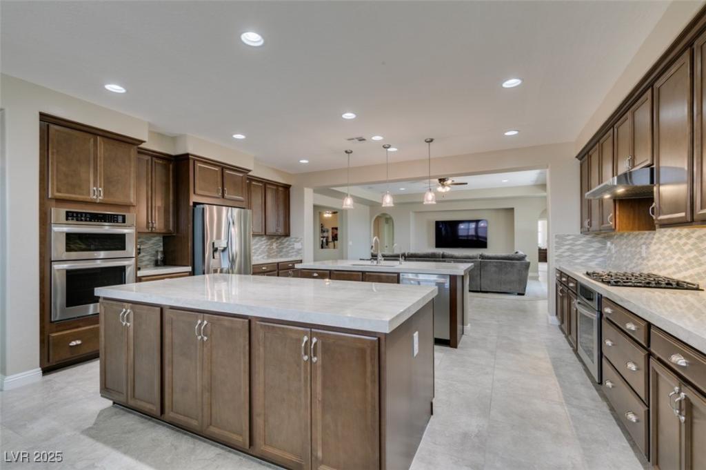 MLS #2695357 image #0
