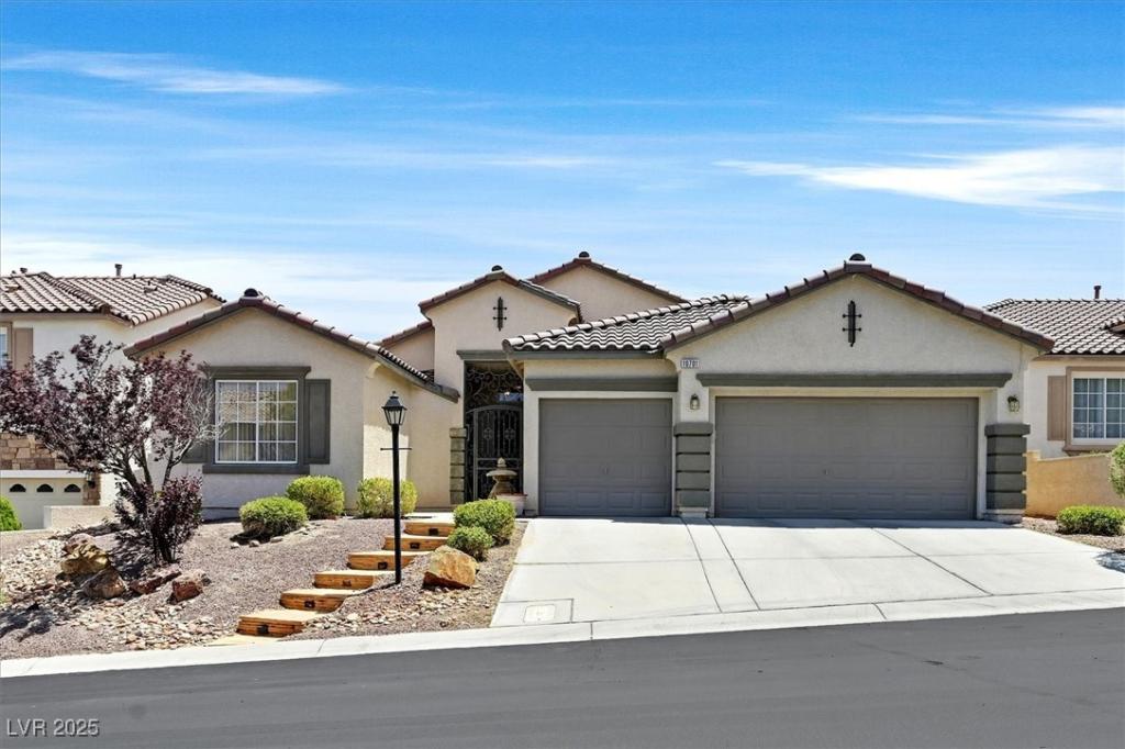 MLS #2695409 image #0