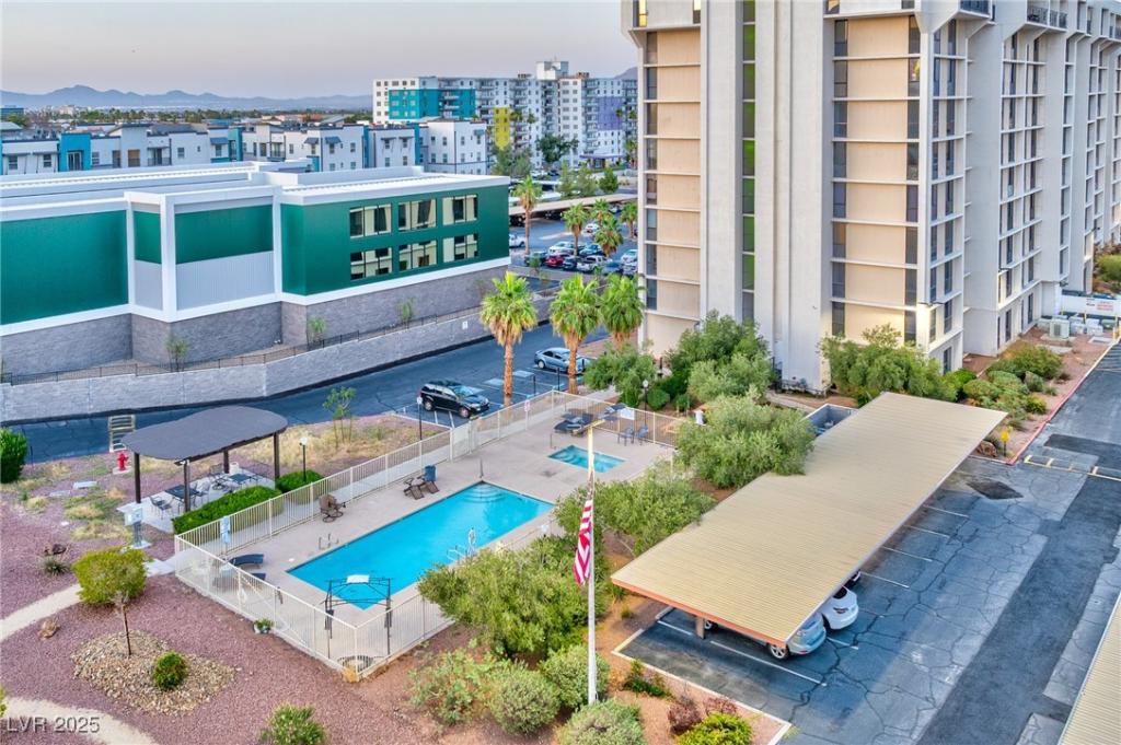 MLS #2695549 image #0