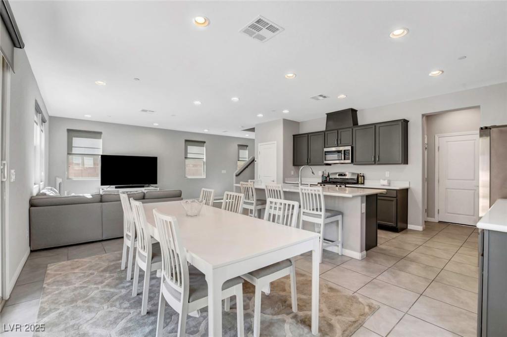 MLS #2696099 image #0
