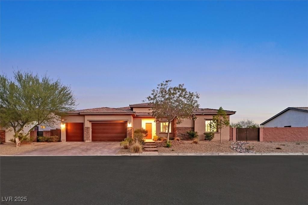 MLS #2696186 image #0