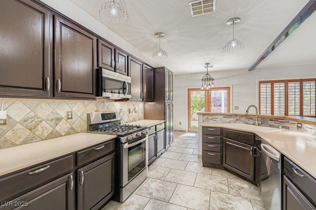 MLS #2696283 image #0