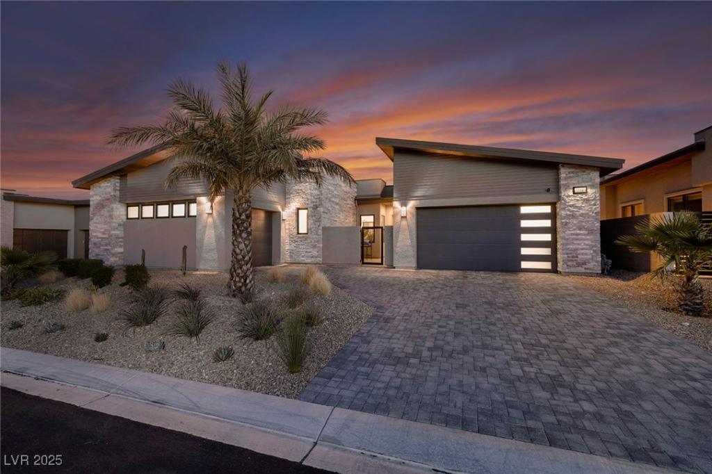 MLS #2696325 image #0