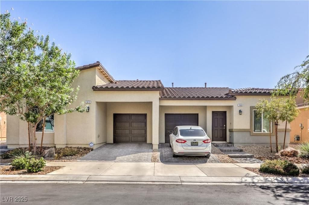 MLS #2696387 image #0