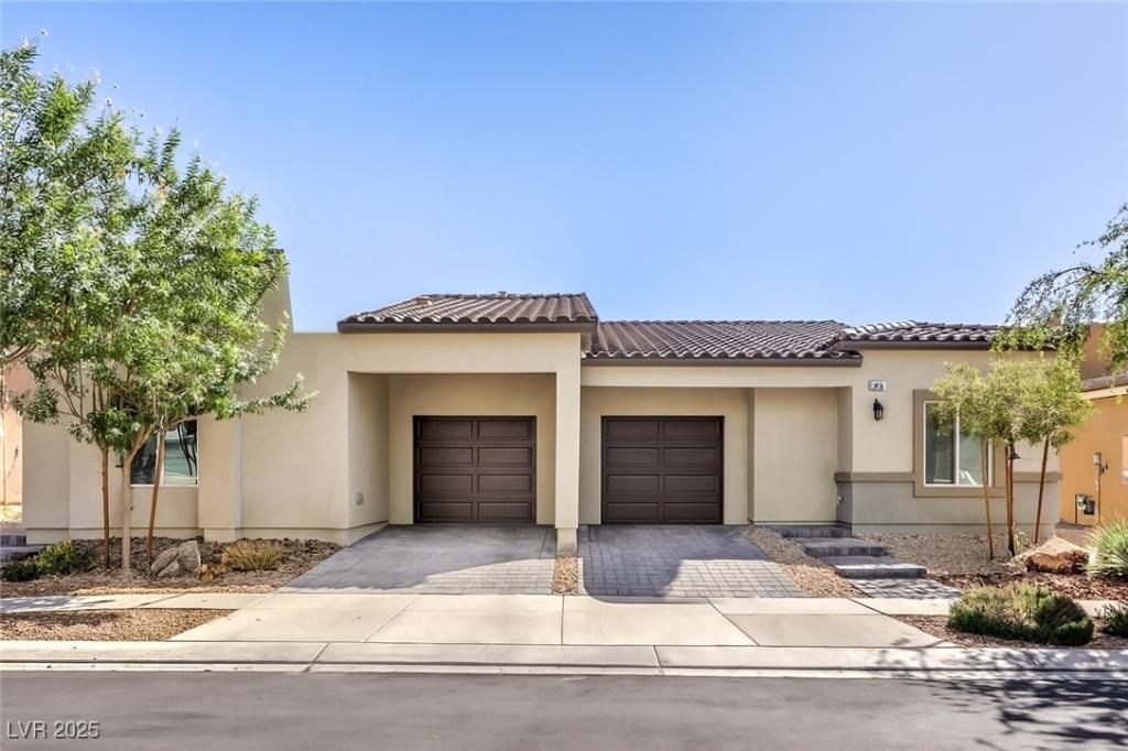 MLS #2696387 image #0