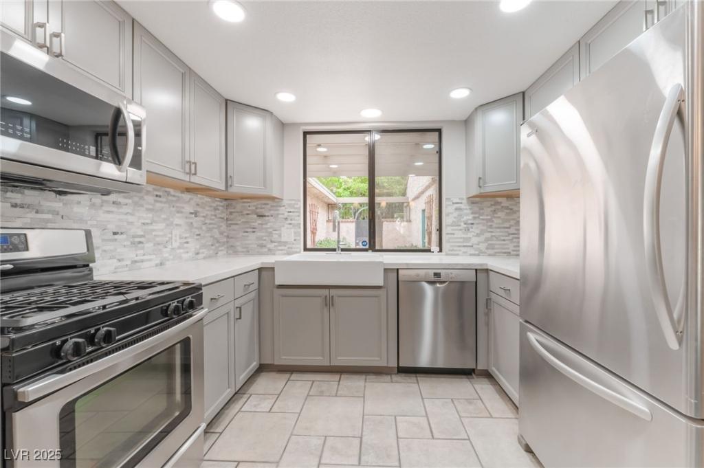 MLS #2696586 image #0