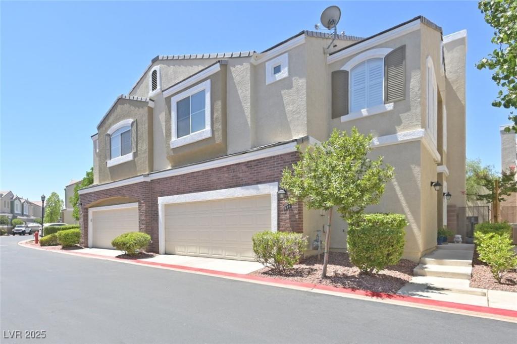 MLS #2696895 image #0