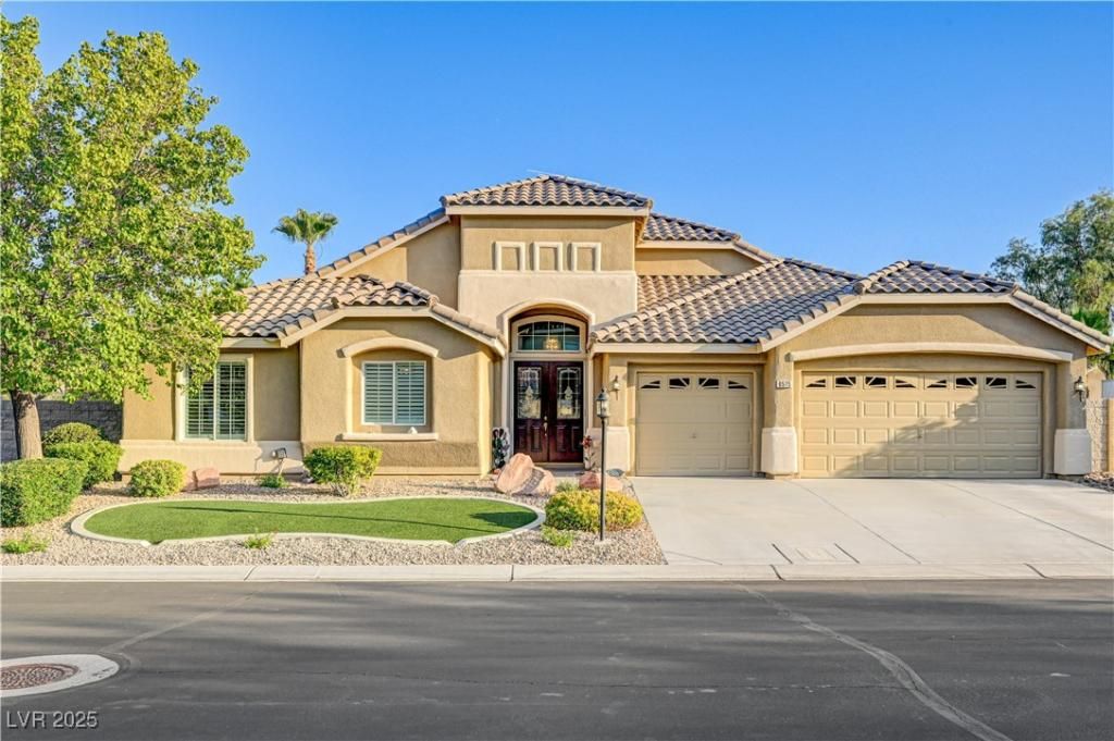 MLS #2696916 image #0