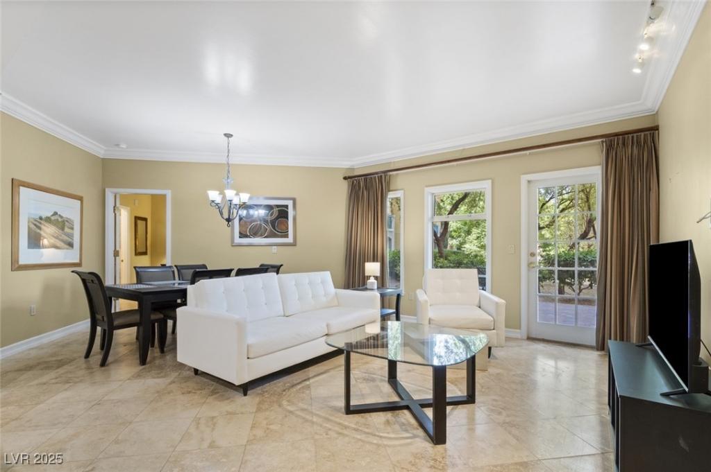 MLS #2697212 image #0