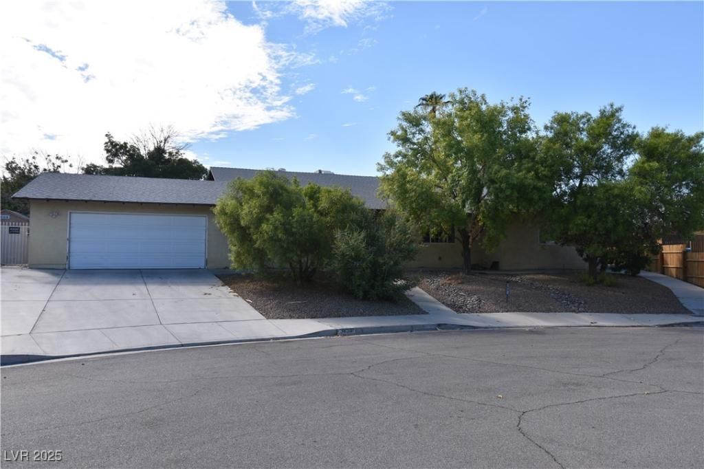 MLS #2697248 image #0