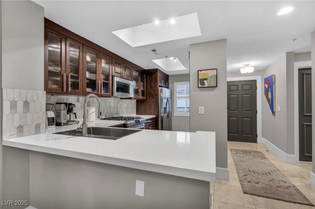 MLS #2697281 image #0