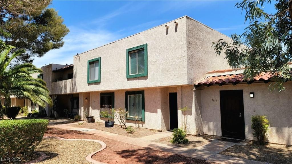 MLS #2697356 image #0