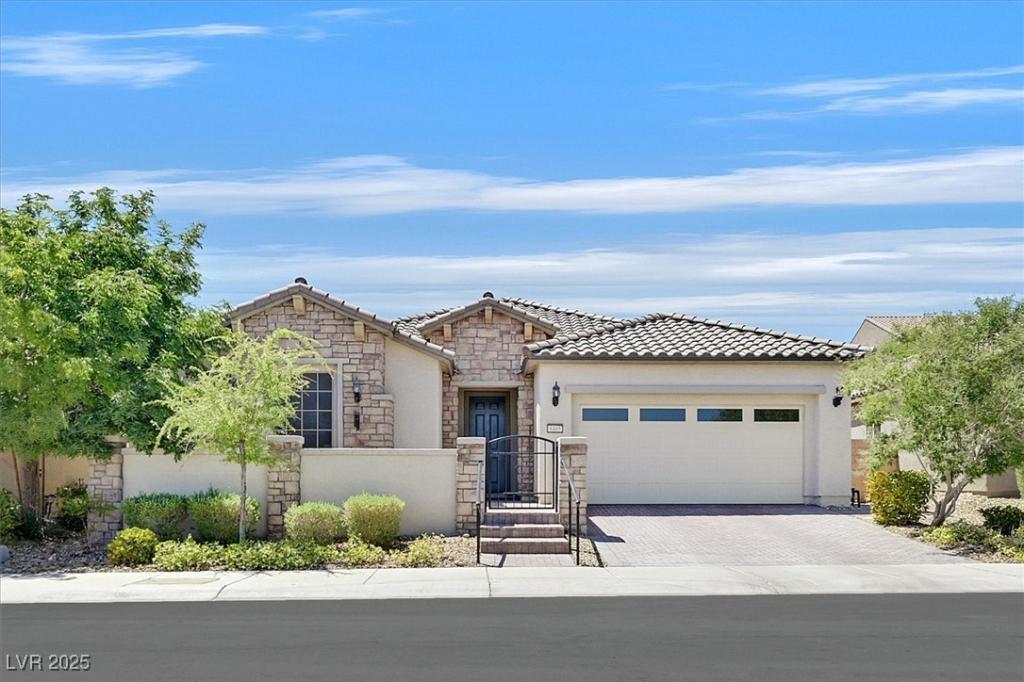 MLS #2697700 image #0