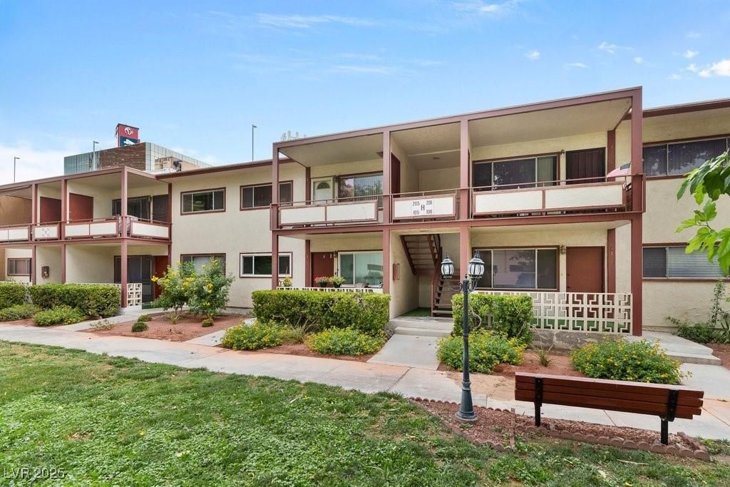 MLS #2698025 image #0