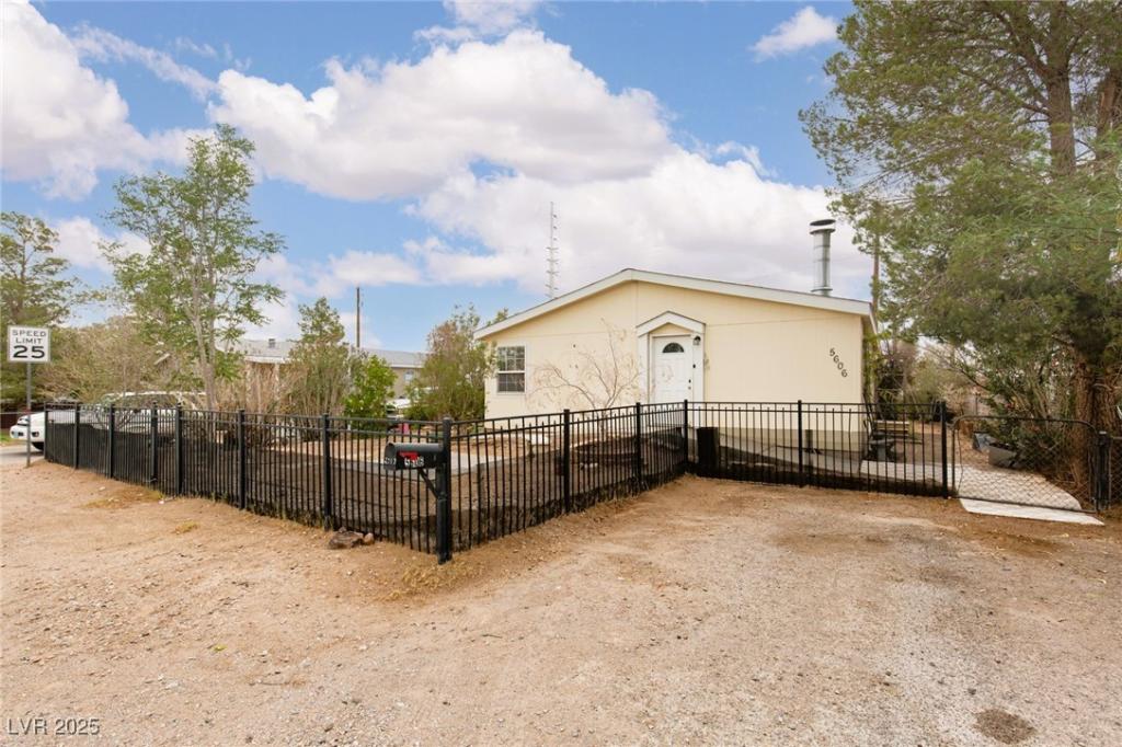 MLS #2698225 image #0