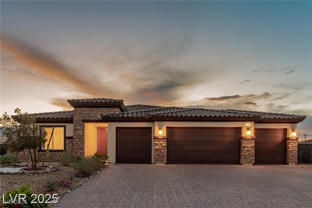 MLS #2698263 image #0