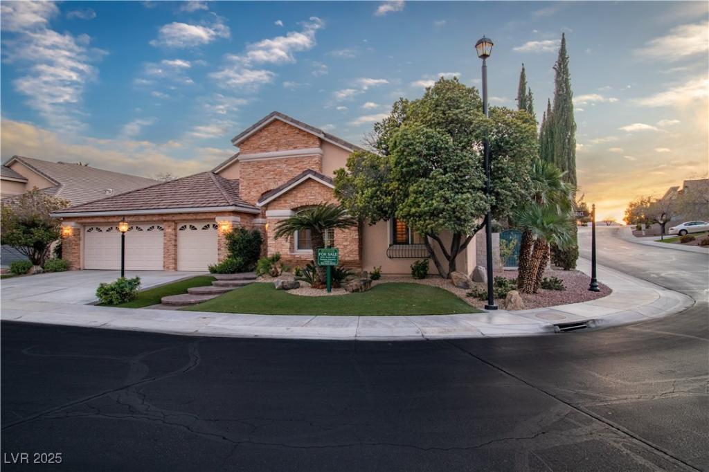 MLS #2698405 image #0