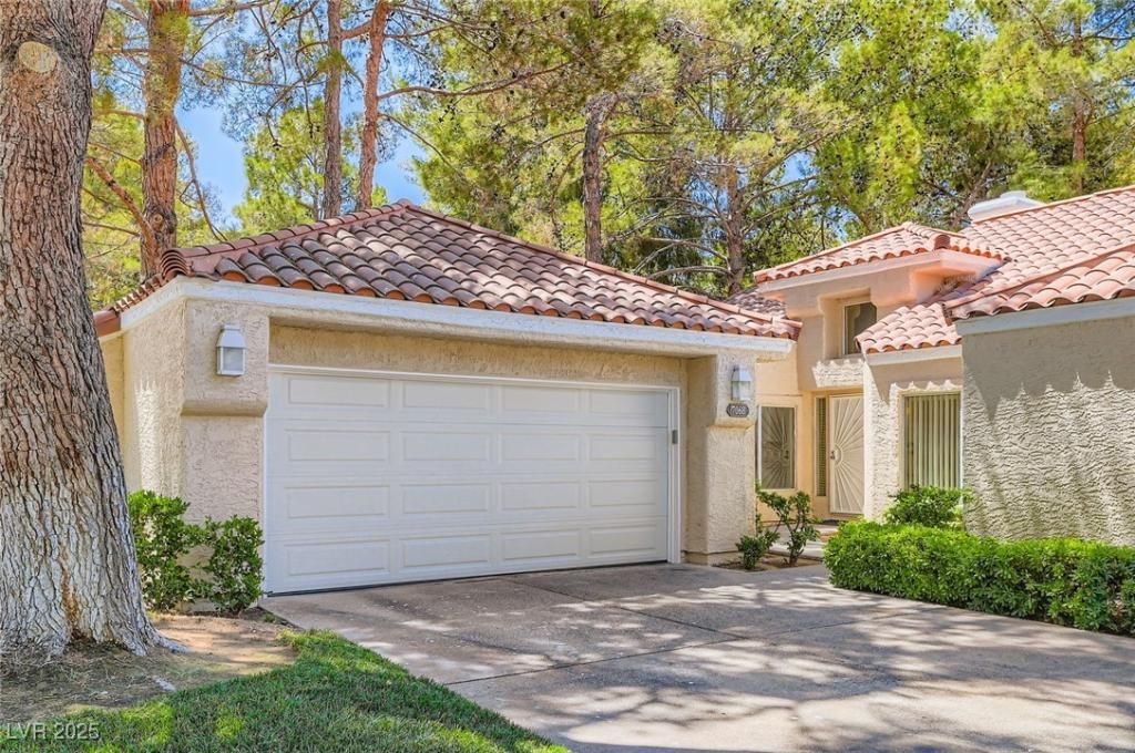 MLS #2698411 image #0