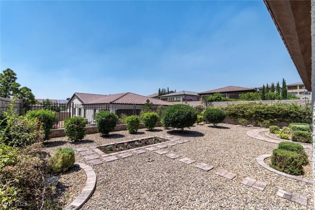 MLS #2698528 image #0