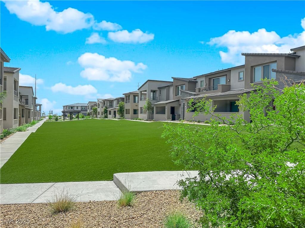 MLS #2698713 image #0