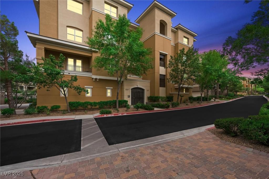 MLS #2698860 image #0